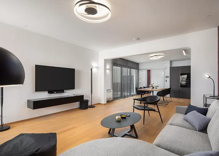 Paoma Lux Apartamento Podstrana