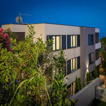 Paoma Lux Apartamento *
