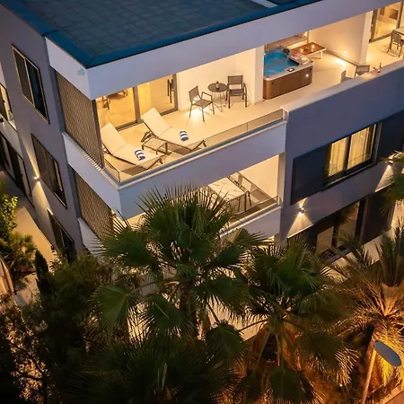 Apartamento Paoma Lux *